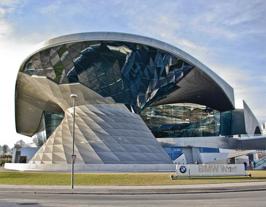 Multi-use exhibition centre BMW Welt in Munich